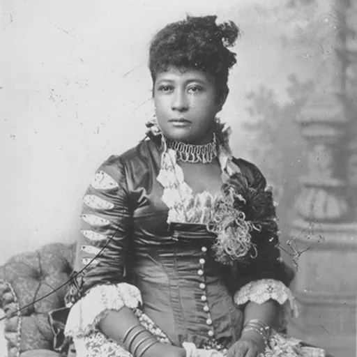 Portrait of Likelike