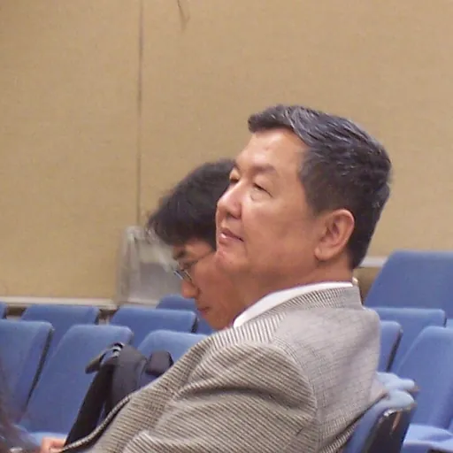 Portrait of Kuncheng Fu
