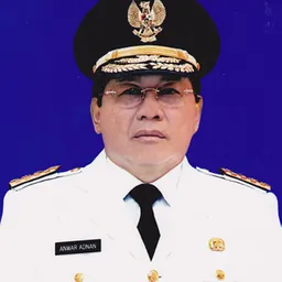 Portrait of Anwar Adnan Saleh