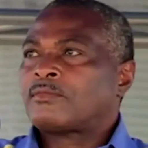 Portrait of Abel Epalanga Chivukuvuku