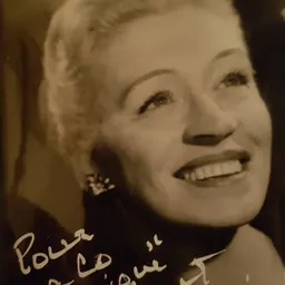 Portrait of Geneviève Touraine