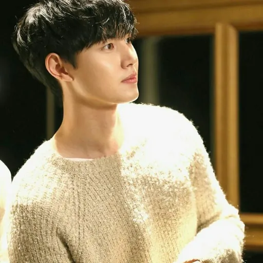 Portrait of Lee Tae-ri