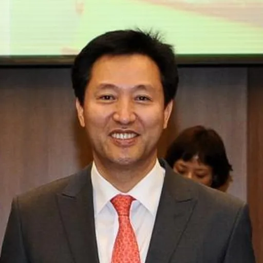 Portrait of Oh Se-hoon