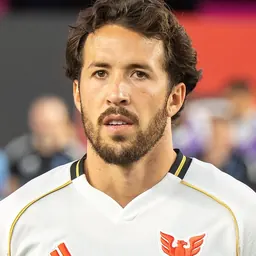 Portrait of Aaron Herrera
