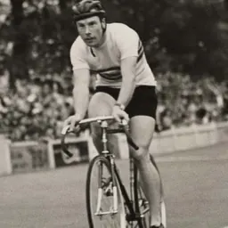 Portrait of Reg Harris