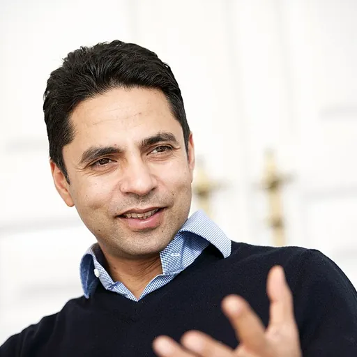 Portrait of Manu Sareen