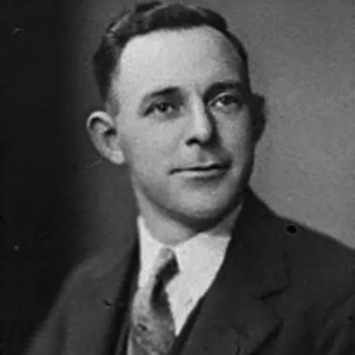 Portrait of Lorrie Hunter