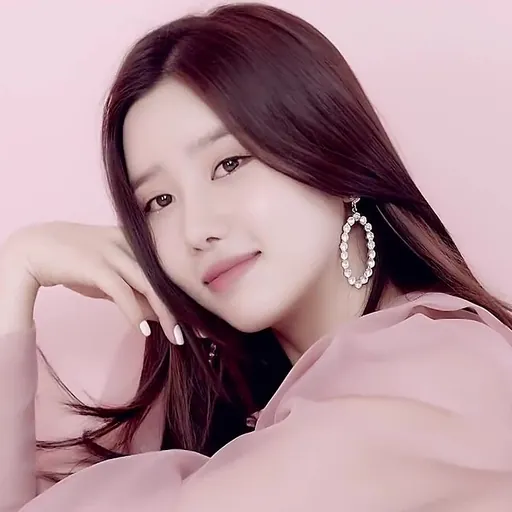 Portrait of Taeha