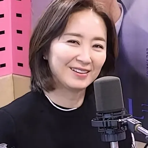 Portrait of Yoon Yu-seon