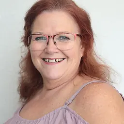 Portrait of Shelley Rudnicki
