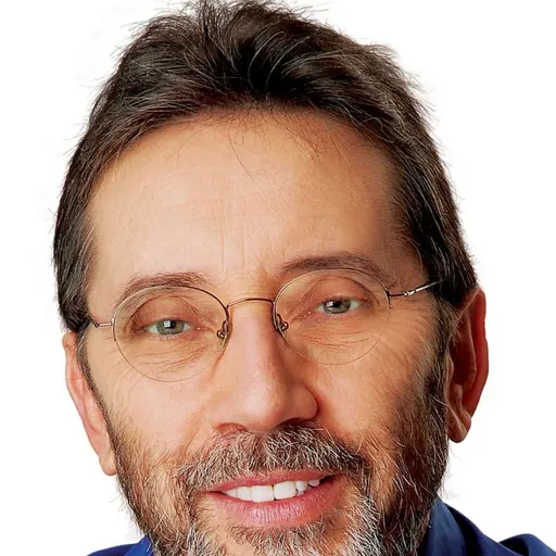 Portrait of Rogério Salles