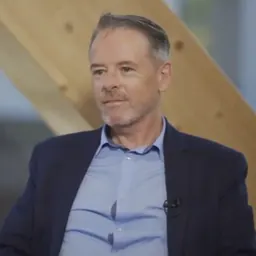 Portrait of Mark Kenny