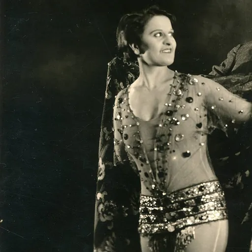 Portrait of Carmen Phillips