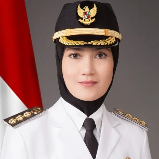 Portrait of Iti Octavia Jayabaya