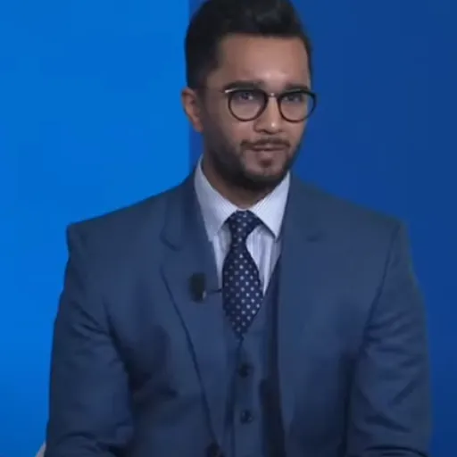 Portrait of Tej Parikh