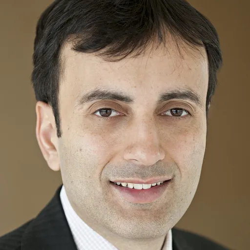 Portrait of Ruchir Sharma