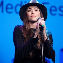 Portrait of Marion Raven
