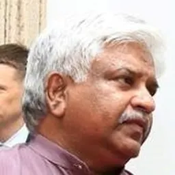 Portrait of Arjuna Ranatunga