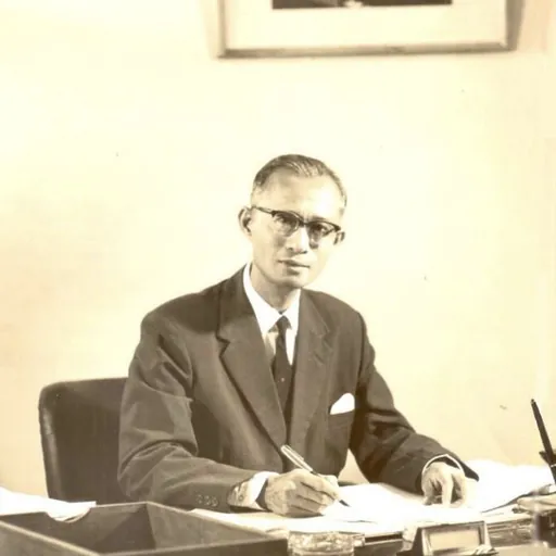 Portrait of U Nyun