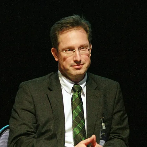 Portrait of Stephan Thomae