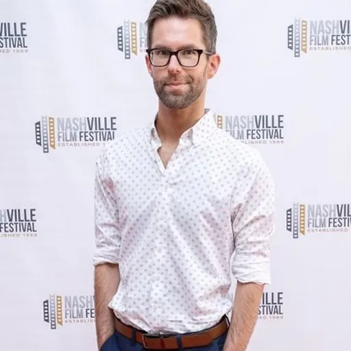 Portrait of Matt Riddlehoover