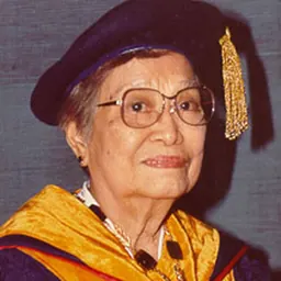 Portrait of Luz Oliveros-Belardo