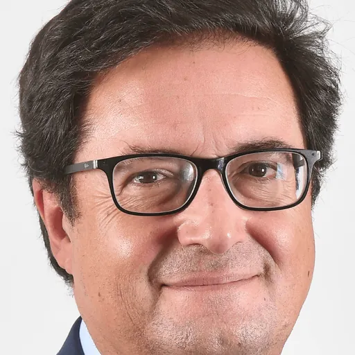 Portrait of Óscar López Águeda