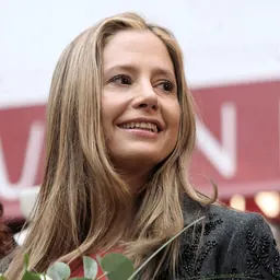 Portrait of Mira Sorvino