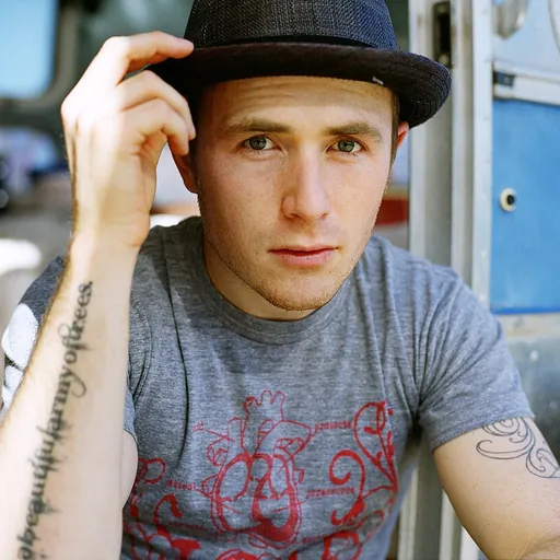 Portrait of Jason Reeves