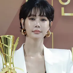 Portrait of Clara Lee