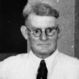 Portrait of Ned Davis