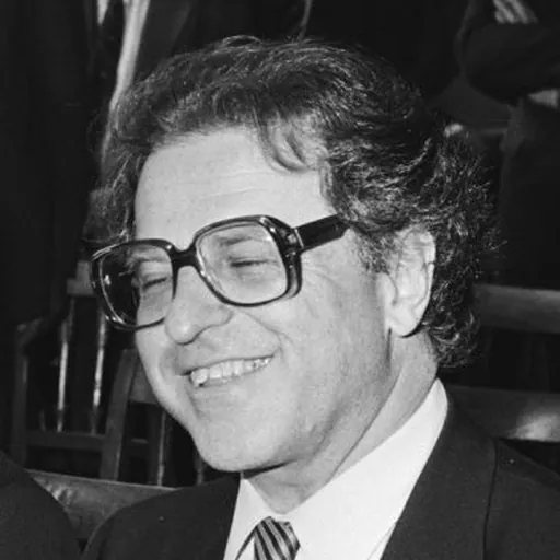 Portrait of Charles Weissmann