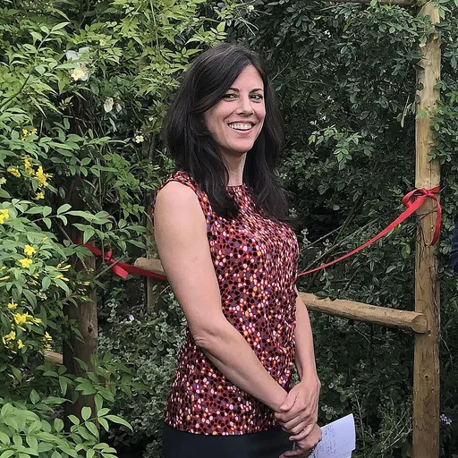 Portrait of Victoria Johnson