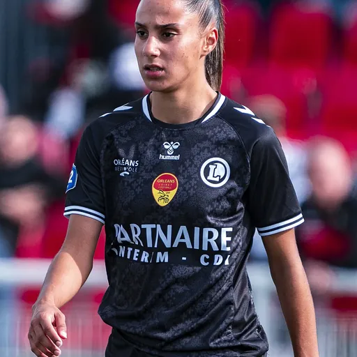 Portrait of Salma Zemzem