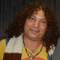 Portrait of Robert Hegyes