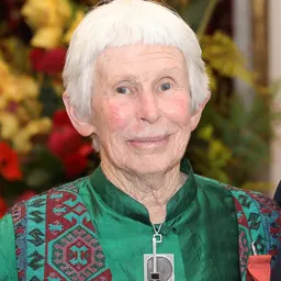 Portrait of Tanya Ashken