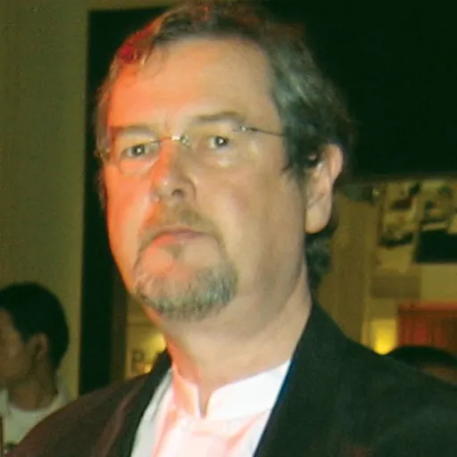 Portrait of Richard Harvey