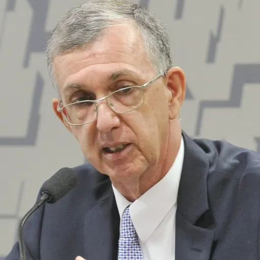 Portrait of Sérgio França Danese