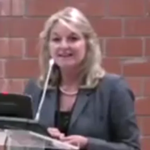 Portrait of Dana Arnold