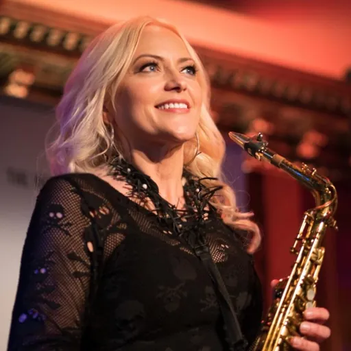 Portrait of Suzanne Grzanna