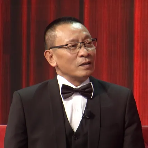 Portrait of Lại Văn Sâm