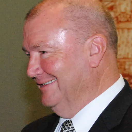 Portrait of Graham Lowe