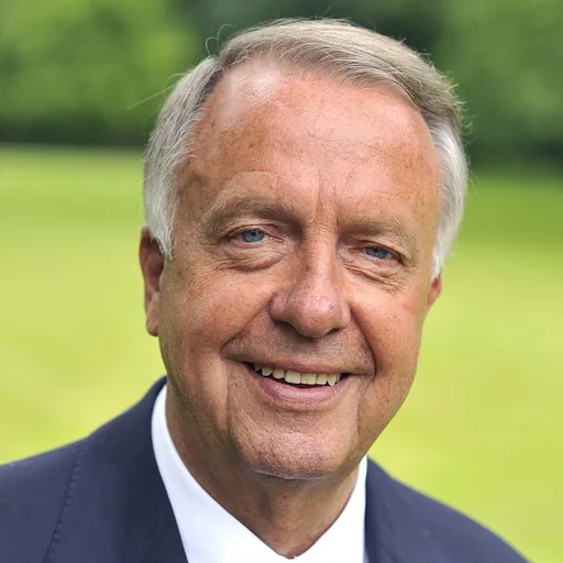 Portrait of Bernd Neumann