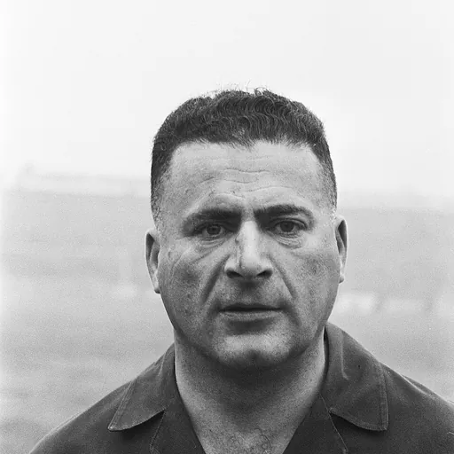 Portrait of Leo Horn