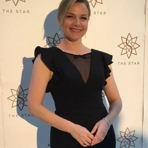 Portrait of Justine Clarke