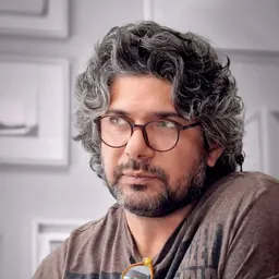 Portrait of Mohsen Bahrami