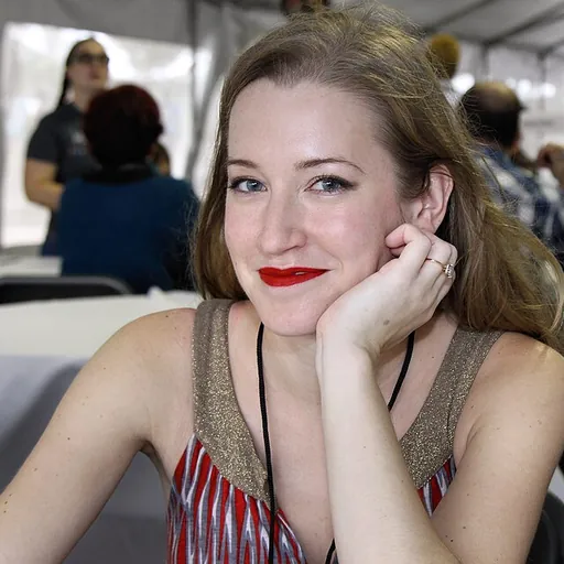 Portrait of Kristen Radtke