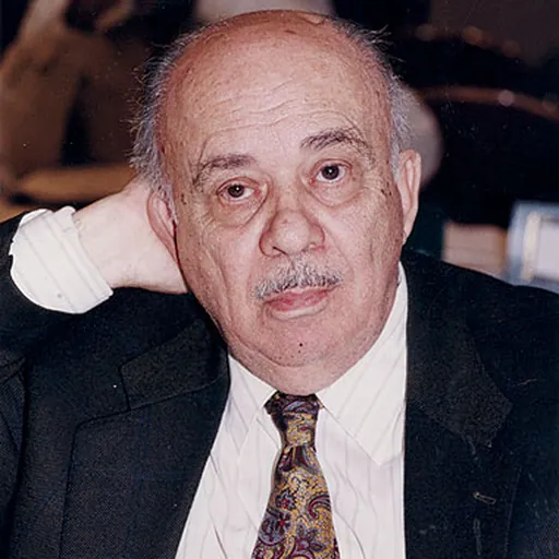 Portrait of Suhayl Idris