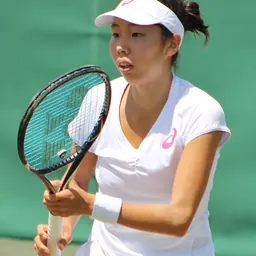 Portrait of Mayo Hibi