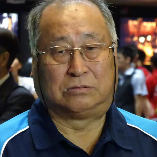 Portrait of Cheung Chi Doy